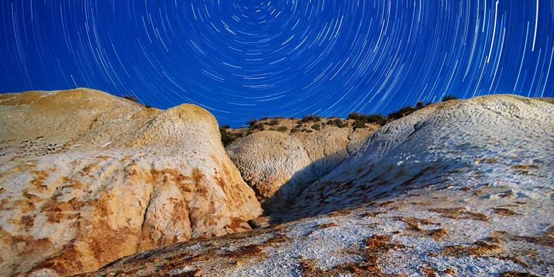 云迁移成熟度模型：构建可扩展基础设施与数据分析的完整路线图